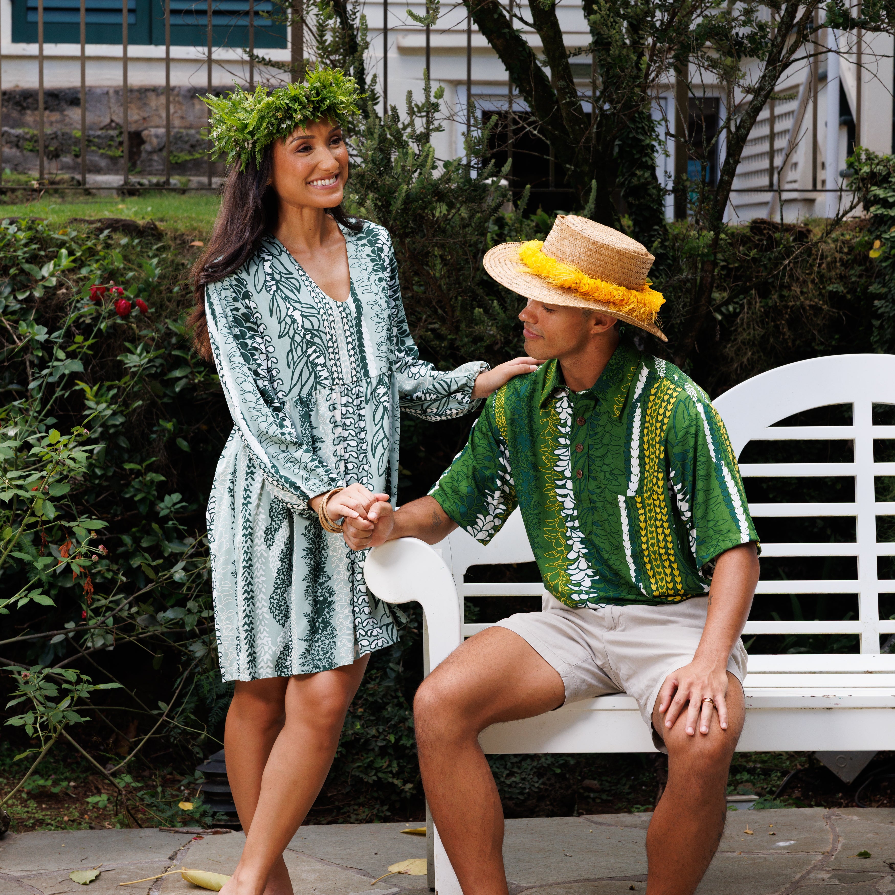 Manuheali’i ノースリーブ ワンピース ネイビー×ホワイト　ハワイアン コレクション – Manuheali'i
