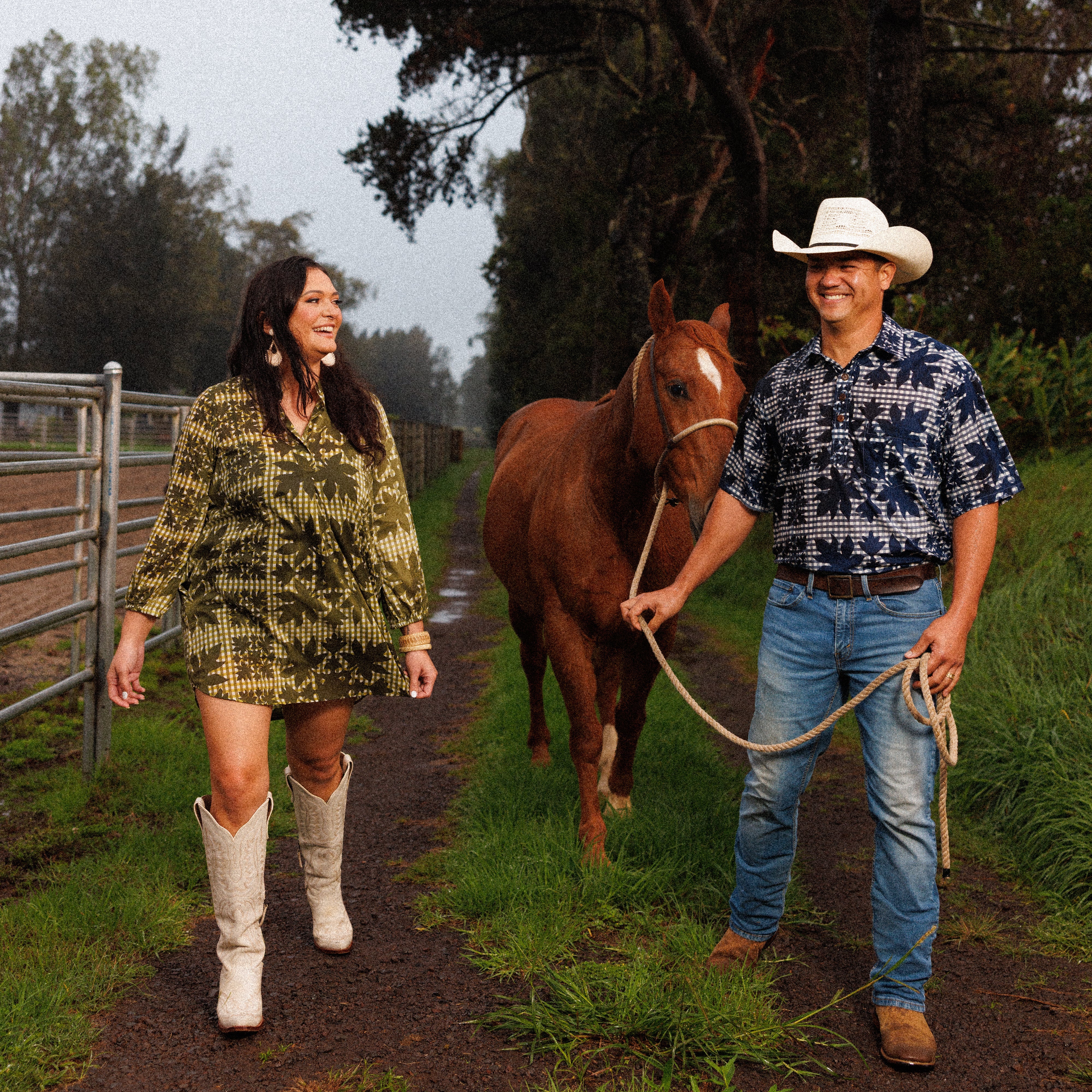 manuhealii 花柄 マヌフェアリィ 半袖ワンピース レディース XS manuhealii 花柄 マヌフェアリィ 半袖ワンピース レディース XS