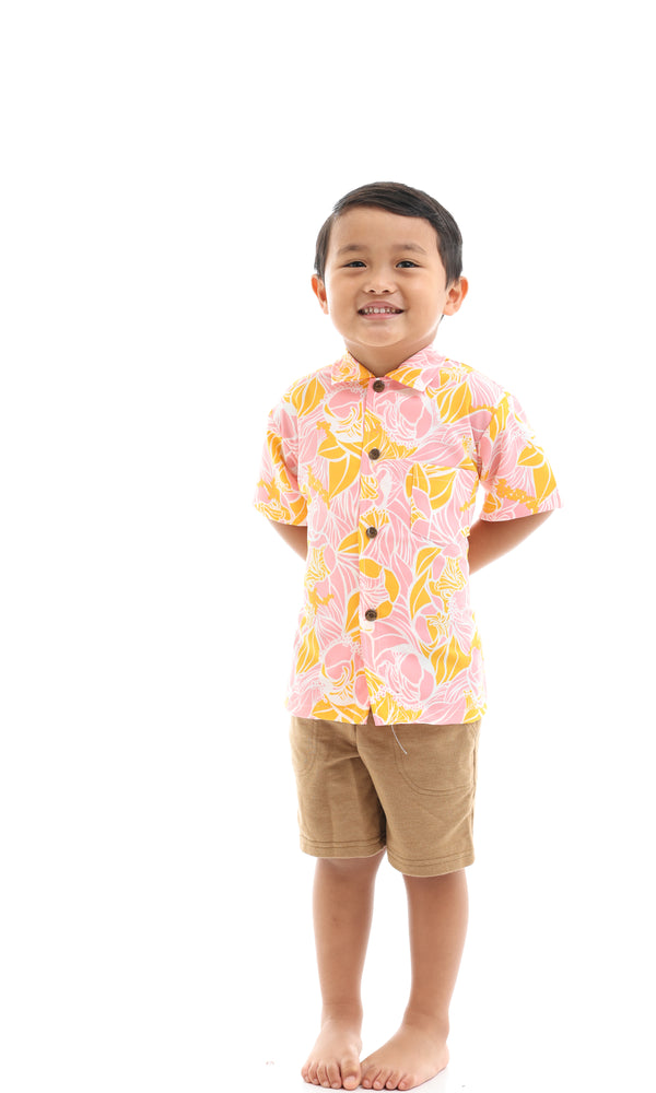 
                  
                    Utaina te whakapakoko ki te Kaitiro Taiwhanga, Keiki Aloha Shirt
                  
                