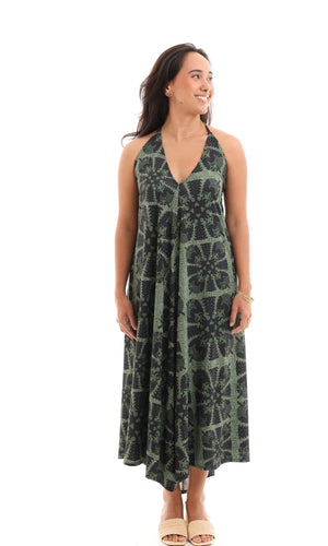 
                  
                    Utaina te whakapakoko ki te Kaitiro Taiwhanga, Lani Halter Dress
                  
                