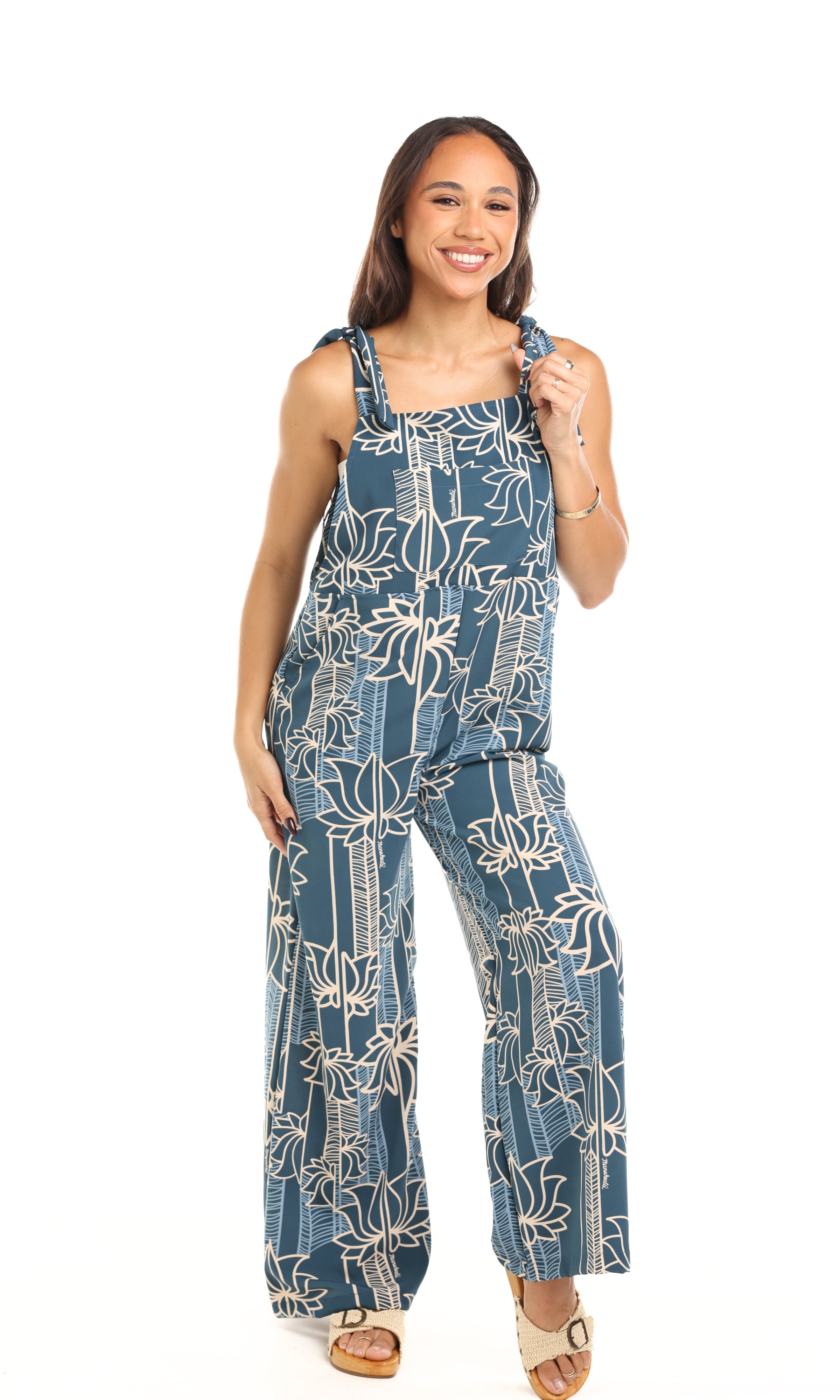 Maddy Jumper – Manuheali'i