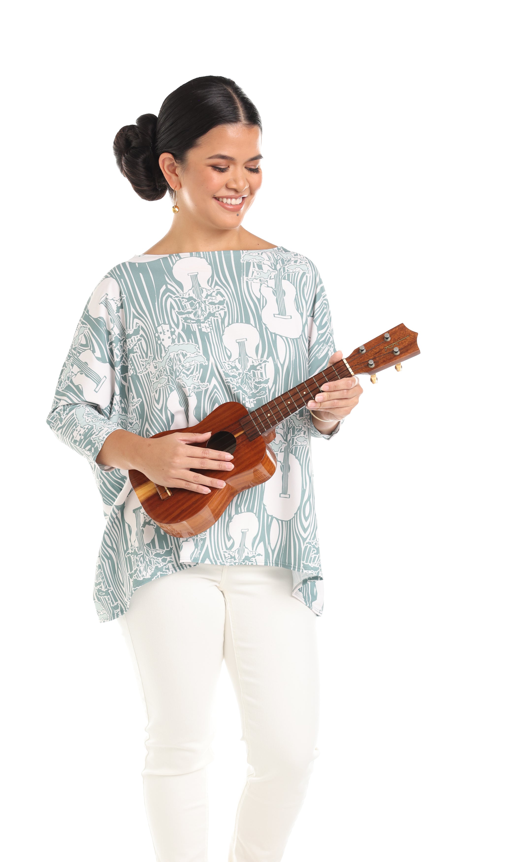 Women – Manuheali'i