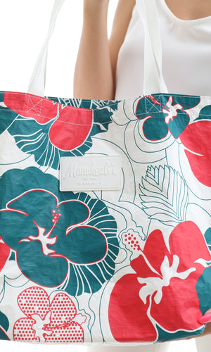 
                  
                    Load image into Gallery viewer, Hibiscus Reversible Tote
                  
                
